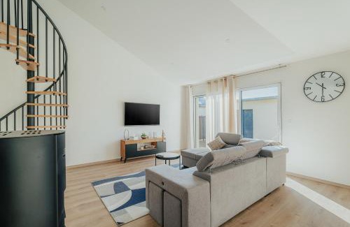 Trevron Casa | Maison avec jardin proche Dinan