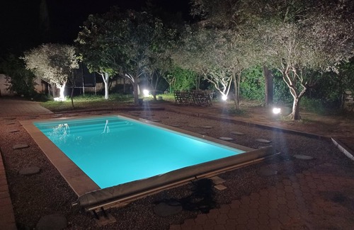 Saint-Julien Casa | Maison Avec Piscine Dans Havre de Paix au Milieu des Oliviers