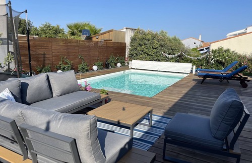 LHoumeau Casa | Maison Avec Piscine et Jacuzzi La Rochelle