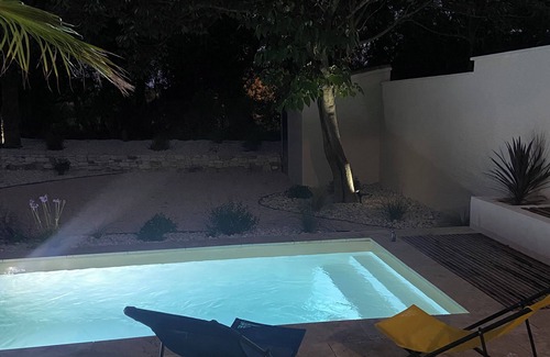 Le Thor Casa | Maison Avec Piscine et Jaccuzi Privatif