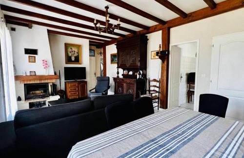 Espelette Casa | Maison Basque T4 à Espelette : 5 adultes + 2 enfants, Internet, Jardin, Animal OK - FR-1-495-2