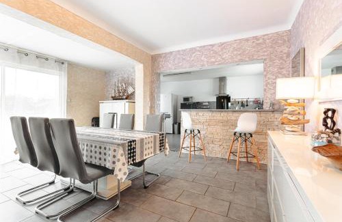 Boyardville Casa | Maison Boyardville Piscine Chauffée