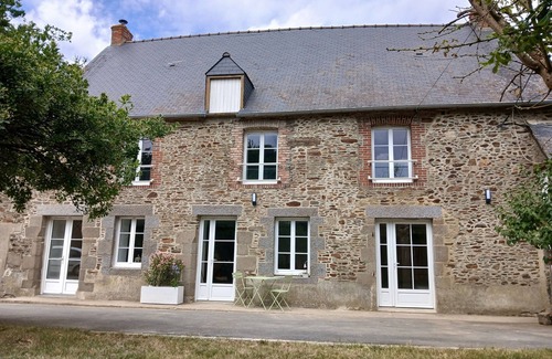 Meillac Casa | Maison breronne