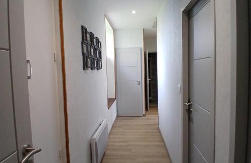 Chateauneuf-les-Bains Casa | Maison calme et paisible