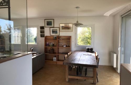 Chartres Casa | Maison calme à Chartres avec terrasse et jardin, adaptée PMR - FR-1-581-97