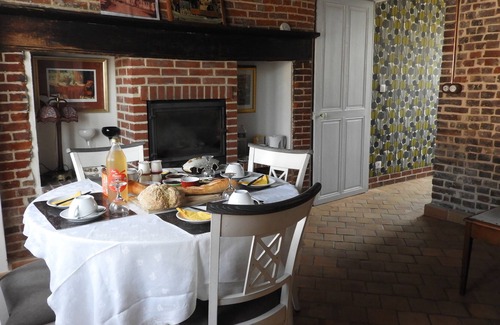Montreuil-sur-Breche Casa | Maison Caron Bed and Breakfast a menos de 20 minutos del aeropuerto de Beauvais.