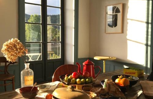 Lavoute-Chilhac Cama Y Desayuno | Maison CHA-RI-VA-RI