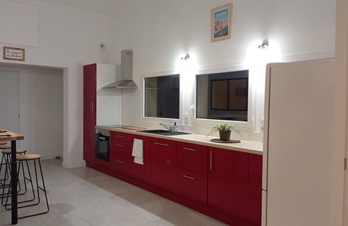 Castres Casa | Maison Chaleureuse Avec spa et Jardin