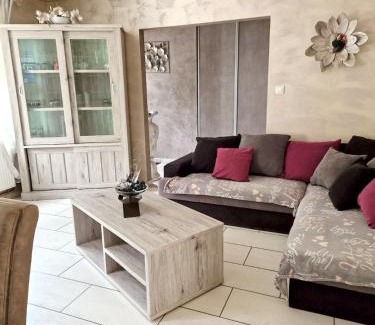Berlaimont Casa | Maison charmante à Berlaimont avec jardin et parking inclus