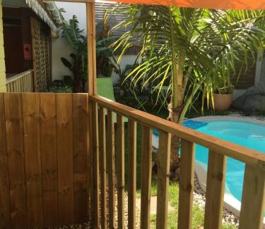 Petite-ÃŽle Casa | Maison charmante à Saint-Joseph avec piscine privée