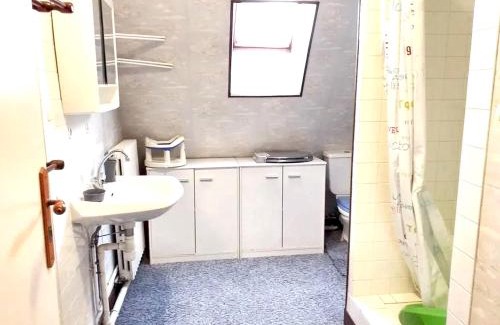 Pousseaux Casa | Maison charmante au cœur de Pousseaux avec grand jardin