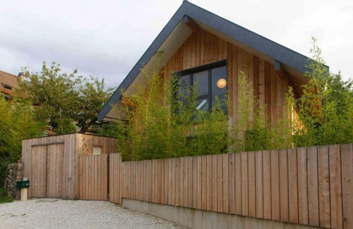 Echarvines Chalet De Esquí | Maison charmante entre forêts montagnes et lac
