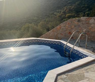 Livadi Casa | Maison charme avec piscine privée, près de la mer à Sappounakeika, Tyros