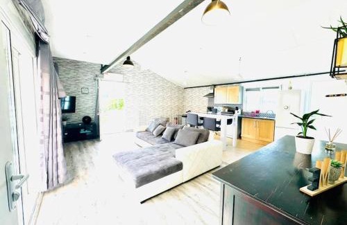 Le Beausset Casa | Maison climatisée avec piscine proche bandol