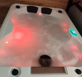 Carnoules Casa | Maison cocooning salle de jeux jaccuzi