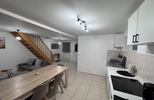 Troyes Casa | Maison Confort- Near downtown -Troyes- Free Parking