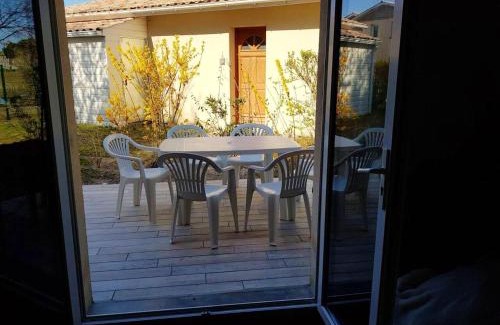Hourtin Port Casa | Maison confortable à Hourtin 33 m² avec terrasse