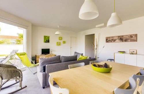 Biscarrosse Casa | Maison contemporaine Biscarrosse, 7 pers., 3 ch., Wi-Fi, sur terrain 700m², proche activités et plages - FR-1-521-44
