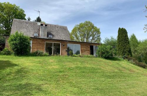 Saint-Pardoux-le-Vieux Casa | Maison conviviale 8 personne avec piscine intérieure, à la campagne