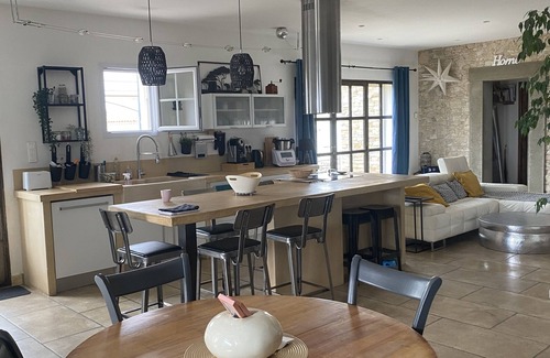 Meynes Casa | Maison Conviviale Pour Partager de Bons Moments