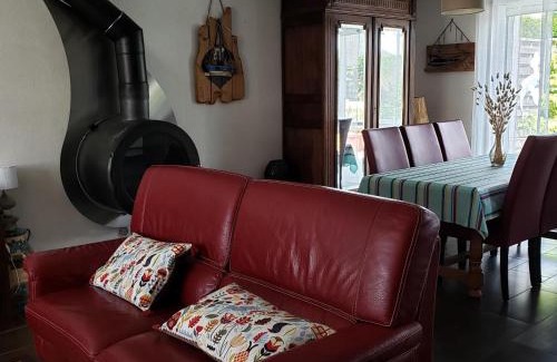 Guerande Casa | Maison cosy à Guérande, proche cité médiévale, avec jardin, terrasse, fibre et home cinéma. - FR-1-306-970