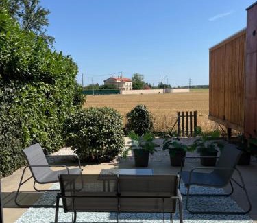 Muret Casa | Maison cosy clim jardin netflix