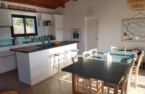 Ile d'Yeu Casa | Maison Côte Sauvage- 5 Bedrooms 200 meters from the sea 10 minutes from Port Joinville