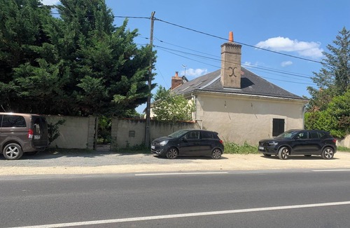 Charentilly Casa | Maison Déco Avec Jardin Tours Châteaux de la Loire