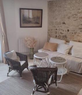 Conflans-Sainte-Honorine Apartamento | Maison de ville en plein centre historique