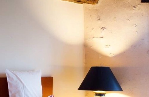 Mauregard Hotel | Maison d'Hôtes Les Herbes Folles