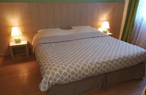Fiennes Cama Y Desayuno | Maison D'hôte La Ferme Du Grand Air - Standard Twin Room with Shared Bathroom