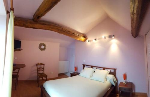 Montbardois Cama Y Desayuno | Maison d'Hote le Relais de morville
