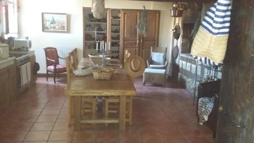 Monguilhem Casa | Maison d'Hotes Le Chai d'Armagnac