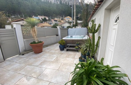 Niolon Casa | Maison Dans Calanque Proche Mer, Spa, Pétanque