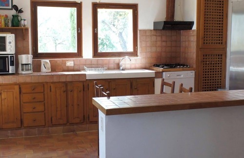 Le Barroux Casa | Maison Dans Pinède Dominante, Calme Absolu, vue Exceptionnelle