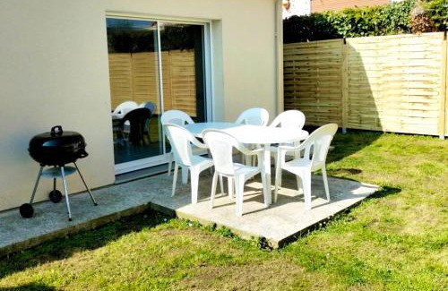 Arrest Casa | Maison de 3 chambres avec jardin clos et wifi a Arrest a 8 km de la plage