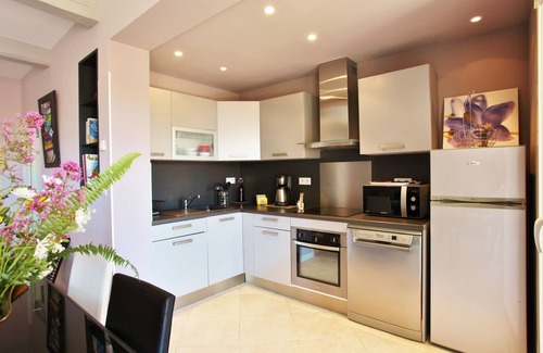 La Gaude Casa | Maison de 4 Appartements 2 à 8 chambres Piscine Salle Commune Cote D'azur