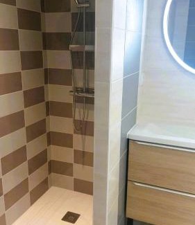 Saint-Martin-sur-Oust Apartamento | Maison de bourg - wifi - checkin autonome