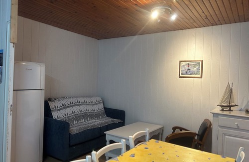 Picherande Casa | Maison de Bourg à Picherande à 12 km de Super Besse, 20 km de Besse en Chandesse