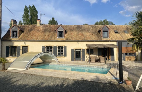 Saint-Celerin Casa | Maison de Campagne Piscine Privée au Calme