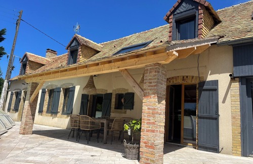 Saint-Celerin Casa | Maison de Campagne Piscine Privée au Calme