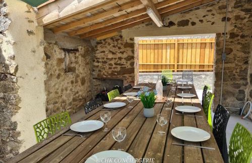 Saint-Michel-Mont-Mercure Casa | Maison de campagne HDH - Charme et moderne - Proche du Puy duFou
