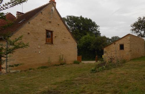 Lignac Casa | Maison de Caractère Rénovée avec Jardin, Terrasse, et Proche du Château Guillaume - FR-1-591-131