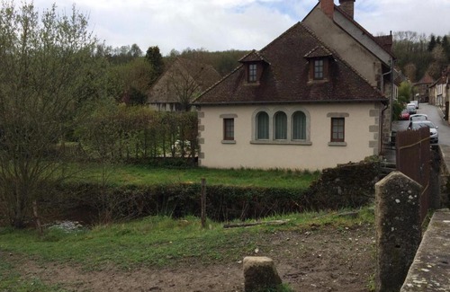 Moutier-d'Ahun Casa | Maison de famille du pont Millénaire