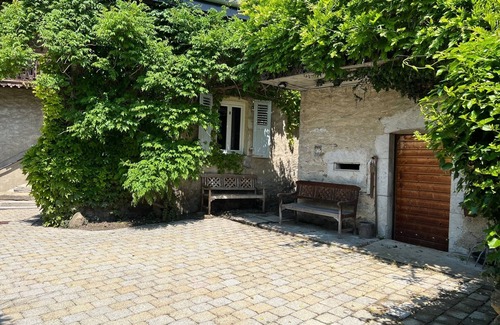 Cluses Casa | Maison de Charme en Haute Savoie, Proche des Stations de ski