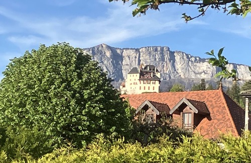 Menthon-Saint-Bernard Casa | Maison de Style Savoyard