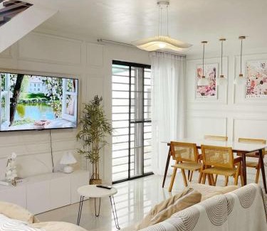 Luzon Casa | Maison de Jacinta - 2BR HOUSE NEAR AGUINALDO HIGHWAY