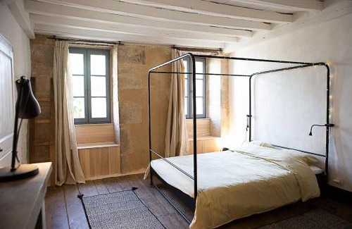 Flavigny-sur-Ozerain Casa | Maison de la fontaine