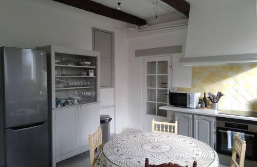 Camps-la-Source Casa | MAISON DE MAITRE 230M² EN PLEIN COEUR DU VILLAGE