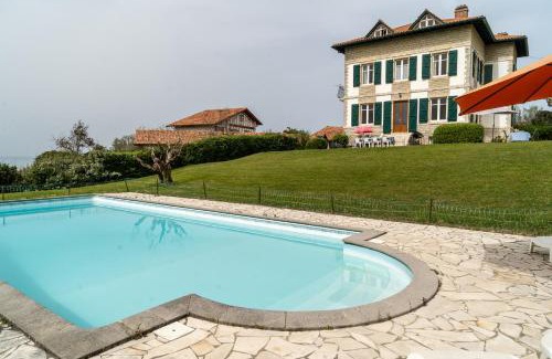 Bidart Casa | MAISON DE MAITRE PISCINE VUE OCEAN - BIDART